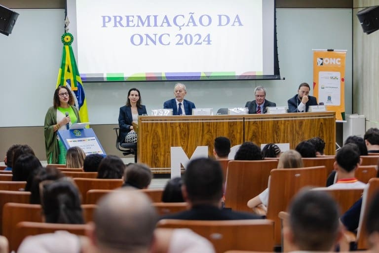 ONC 2024 premia 40 estudantes e destaca mulheres na ciência