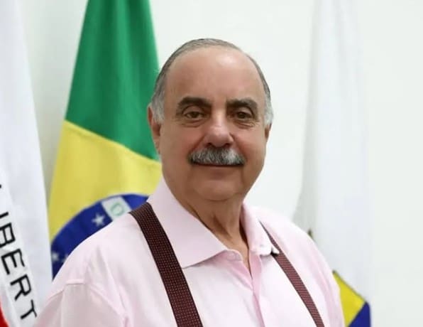 Fuad Noman se afasta da Prefeitura de BH por 15 dias para tratamento de pneumonia