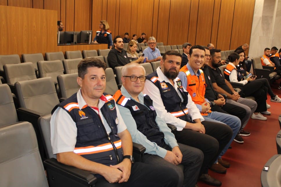 Defesa Civil de Barra Longa participa do lançamento da Frente Parlamentar de Defesa Civil na ALMG