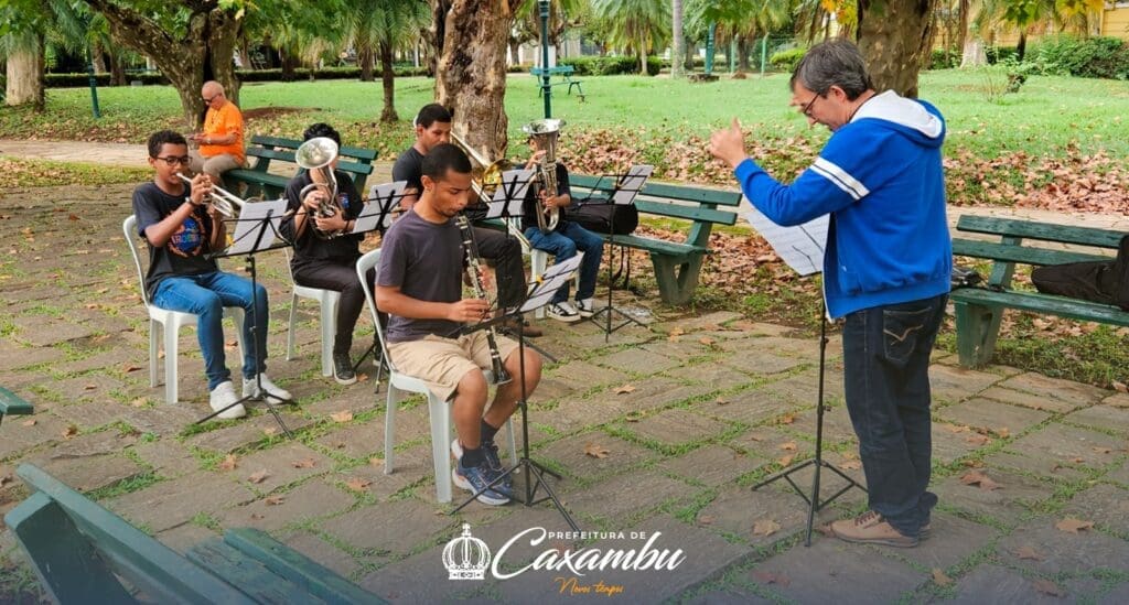 Escola de Música de Caxambu celebra Dia da Água com aulas abertas