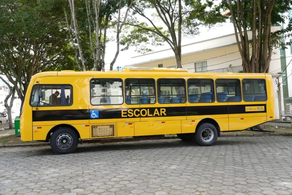 Novo reforço para a educação de Dores de Campos