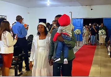 Casamento Comunitário em Serro une 25 casais em celebração de amor