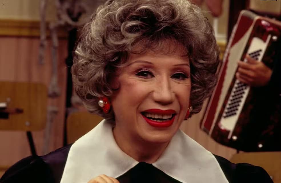 Morre a atriz Berta Loran, ícone do humor brasileiro, aos 99 anos