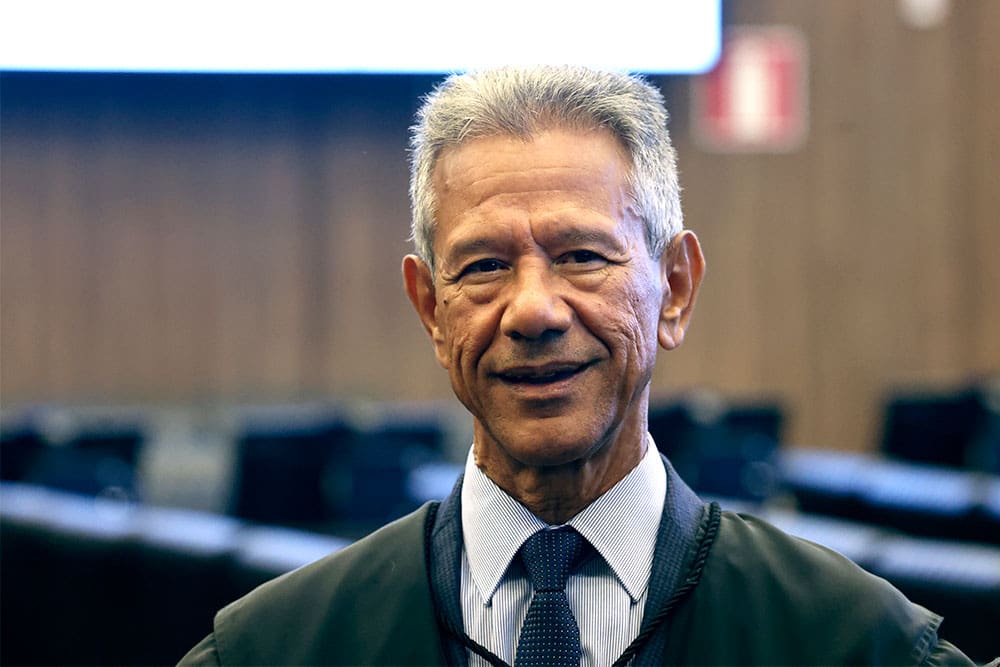 Desembargador Vicente de Oliveira Silva é eleito presidente do TJMG