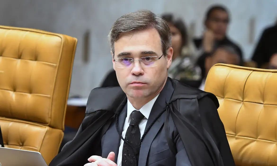 André Mendonça afirma que delação premiada precisa ser “séria e efetiva” em meio ao caso Banco Master