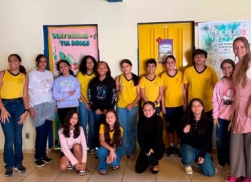Buenópolis realiza ação de saúde bucal e atualização vacinal em escola da cidade