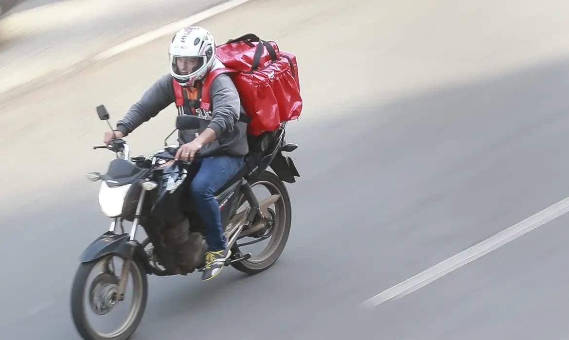 Supremo retoma julgamento sobre uberização
